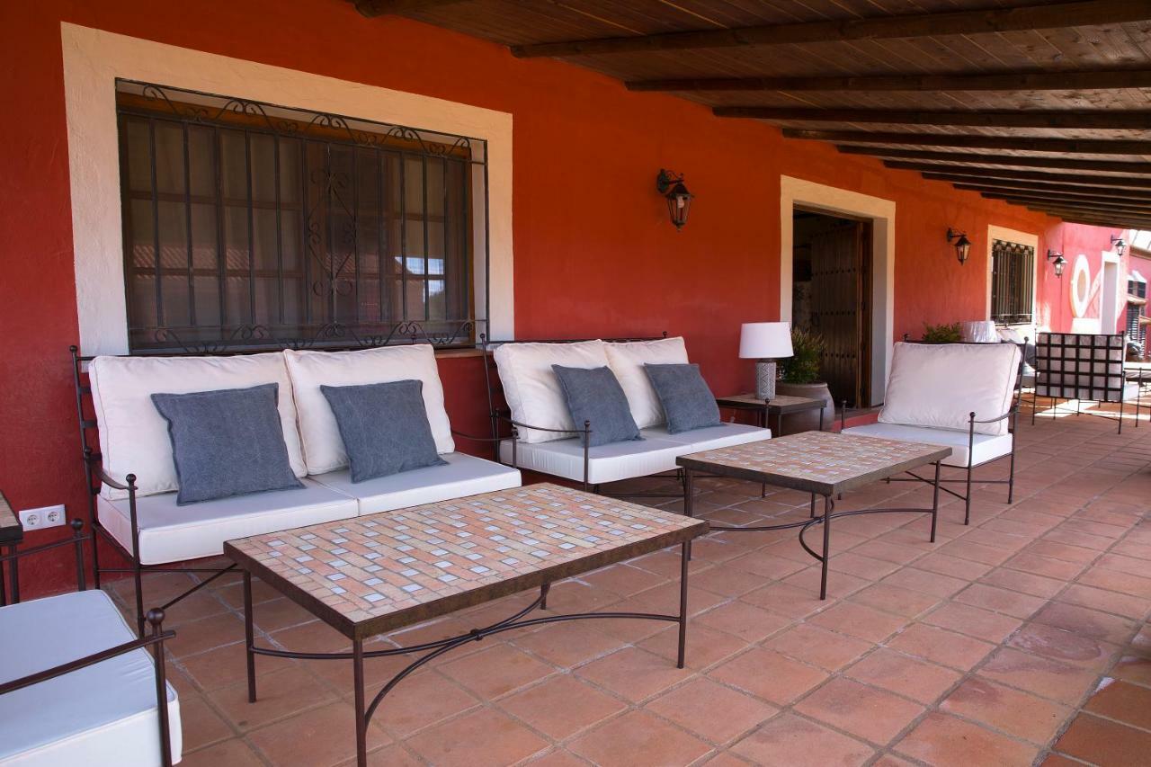 Hotel Rural Las Tejuelas Valdecaballeros Luaran gambar